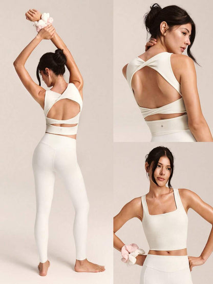 Contour Top - Aura Movement