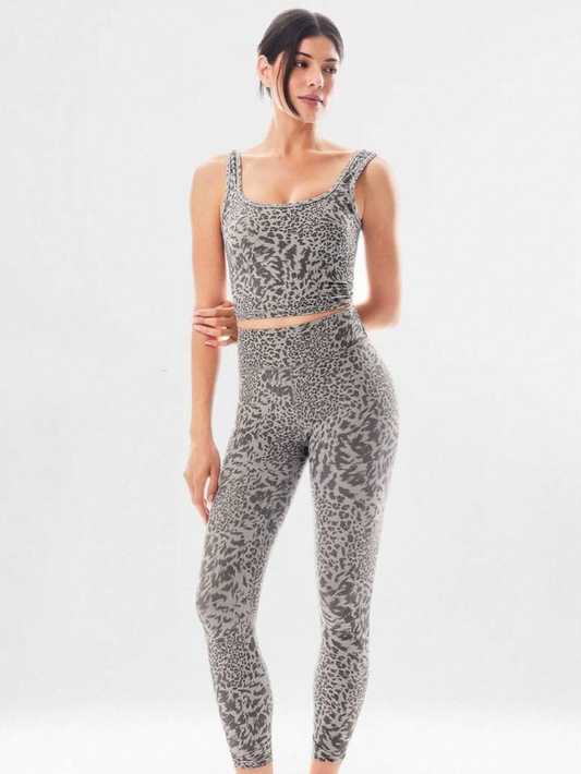 Clara Leggings - Aura Movement